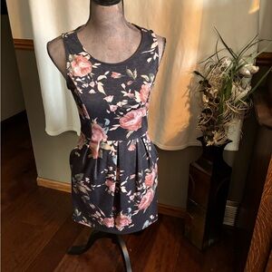 12 Pm By Mon Ami Floral Sleeveless Dress - Black and Pink